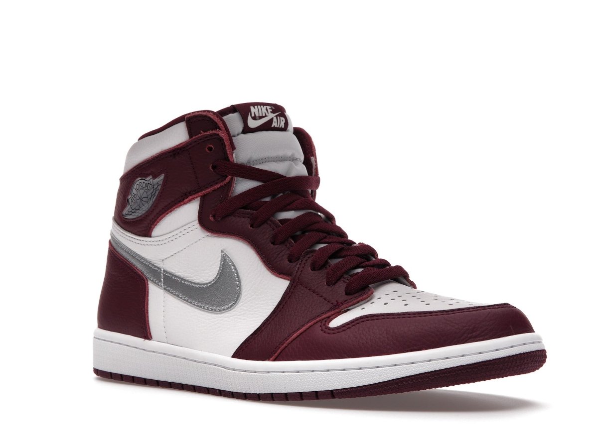 Air Jordan 1 Retro High OG Bordeaux - SNEAKZ HEAVEN