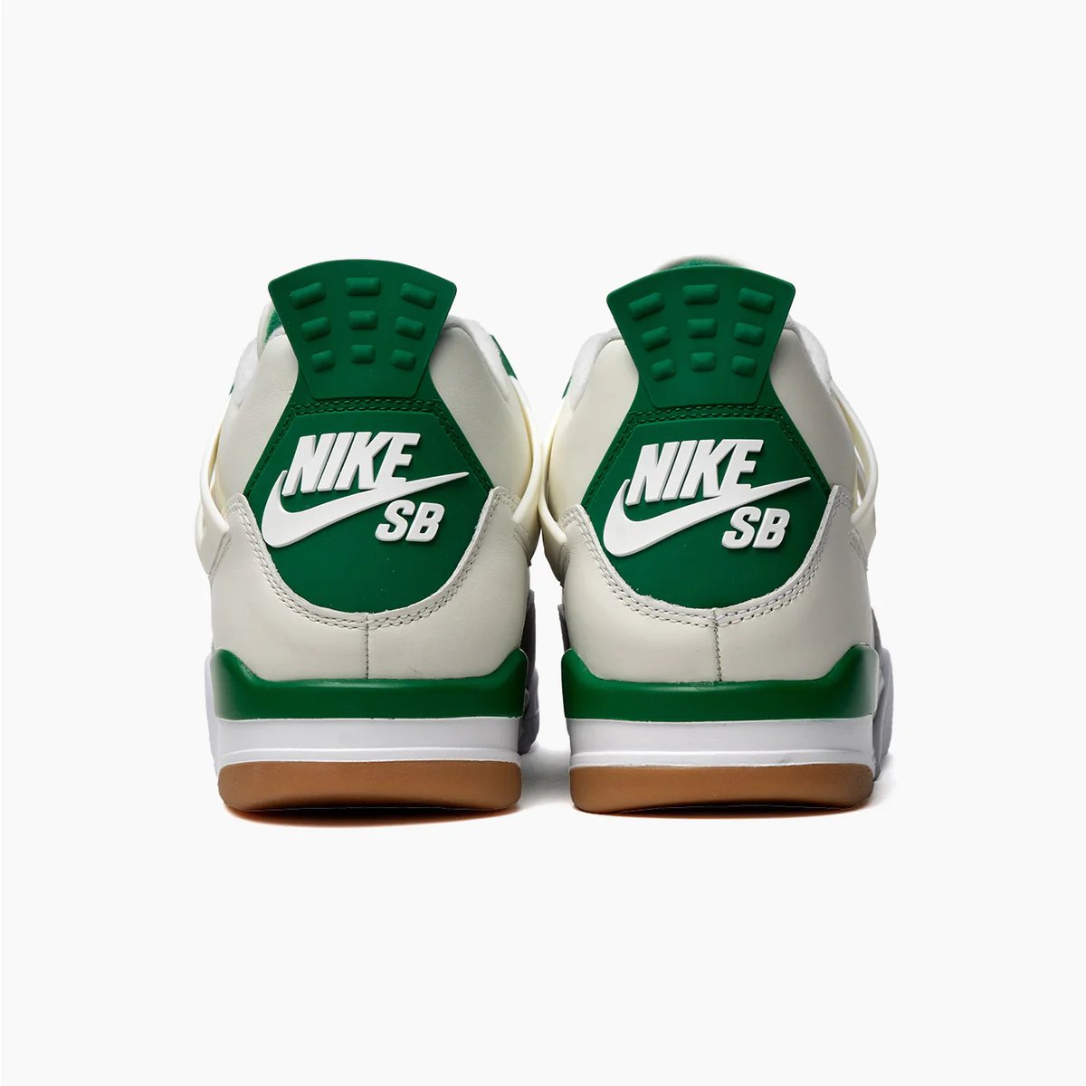 Air Jordan 4 SB Pine Green - SNEAKZ HEAVEN