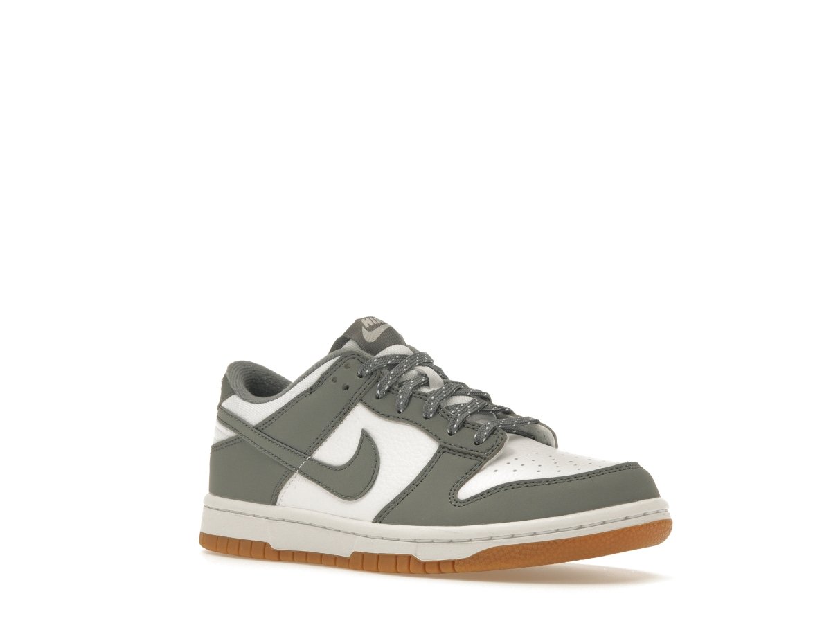 Nike Dunk Low Reflective Grey (GS) - SNEAKZ HEAVEN