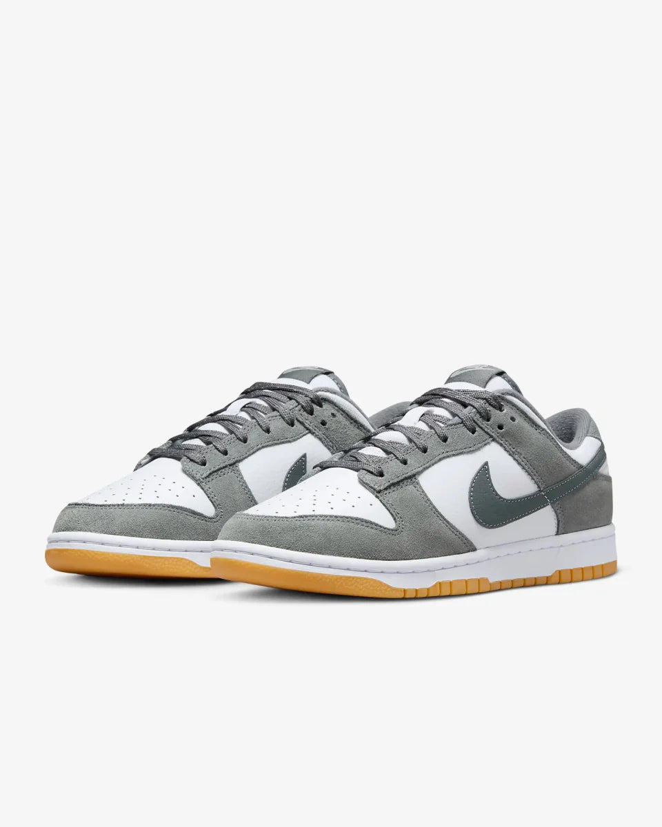 Nike Dunk Low Smoke Grey Gum 3M-Swoosh - SNEAKZ HEAVEN